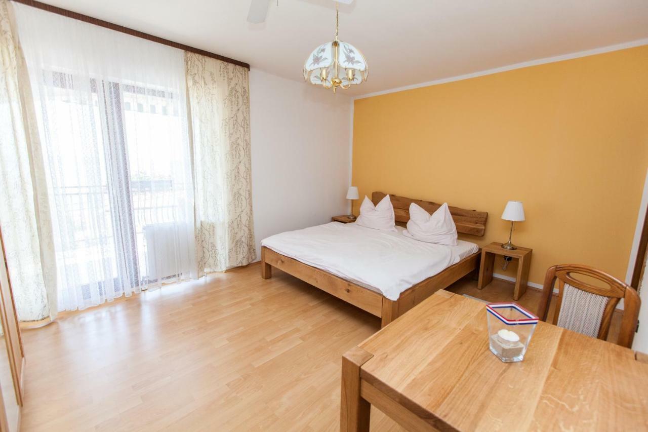 Apartment Lesic *